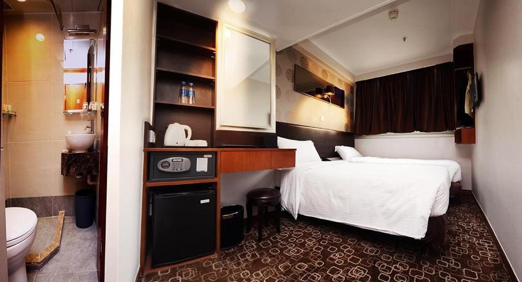 Lander Hotel Prince Edward Hong Kong Exterior photo